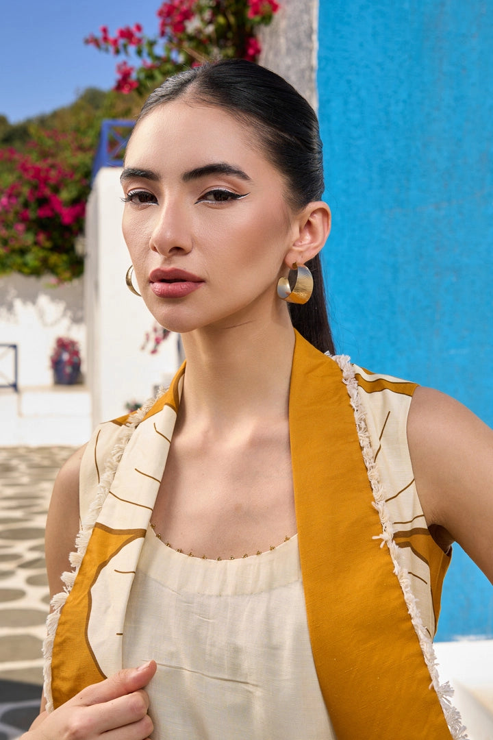 Golden Hibiscus Ensemble