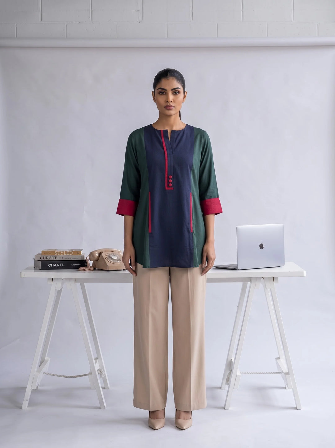 The Contour Green Short Top