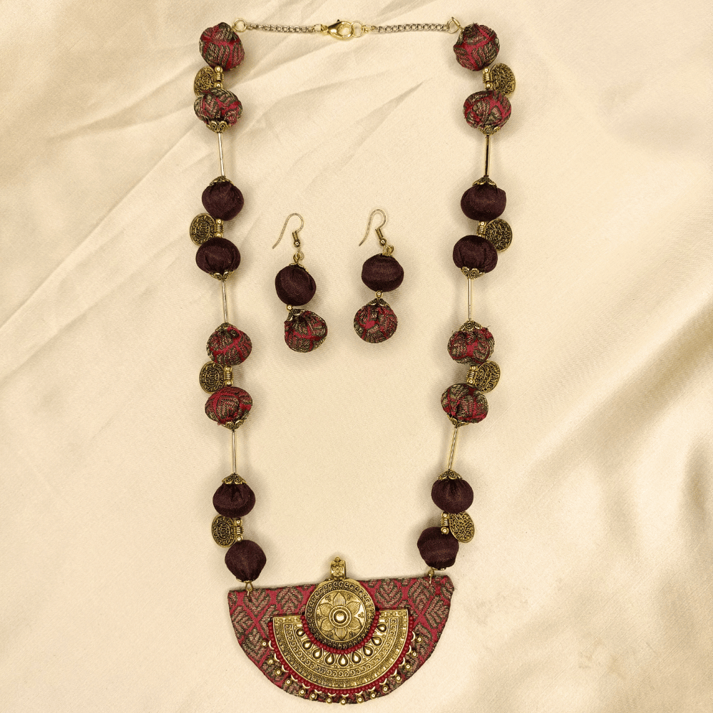 Brown Glamour Potli Necklace With Earring - Eco-friendly luxury resort wear Diwali offers – women's casual fashion by Sananda Basak - MAGS By Sananda Basak - Pune INDIA