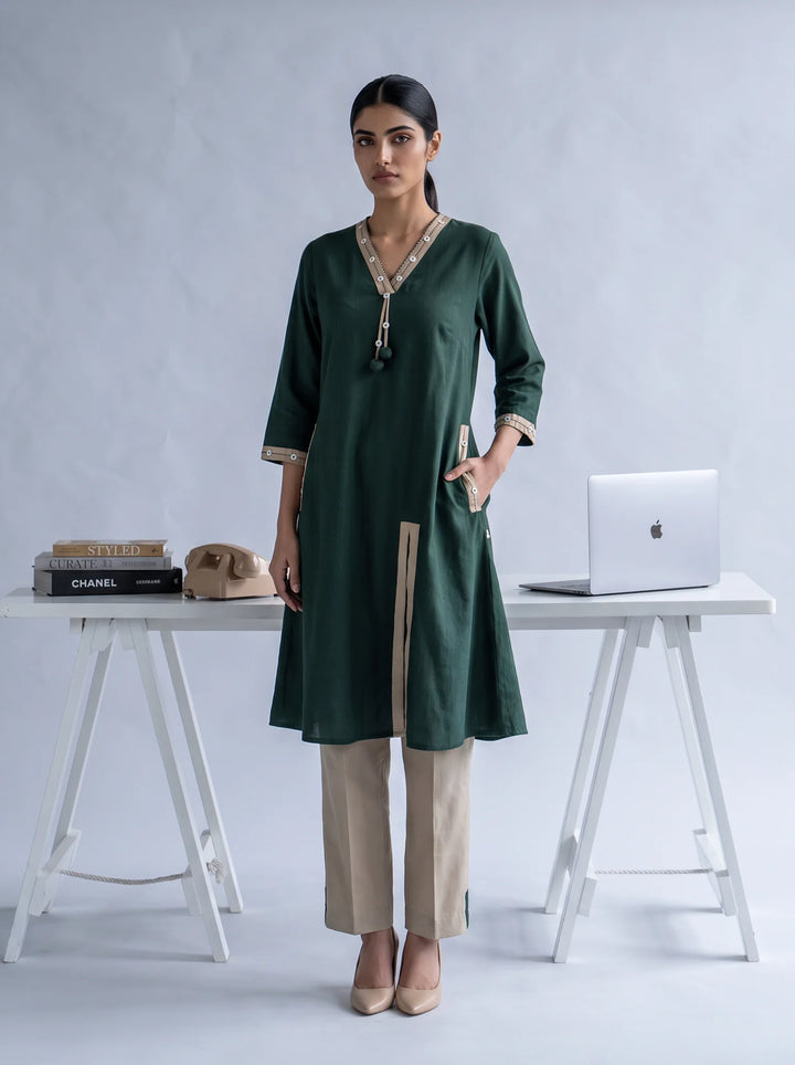 The Outline Green Kurta Set