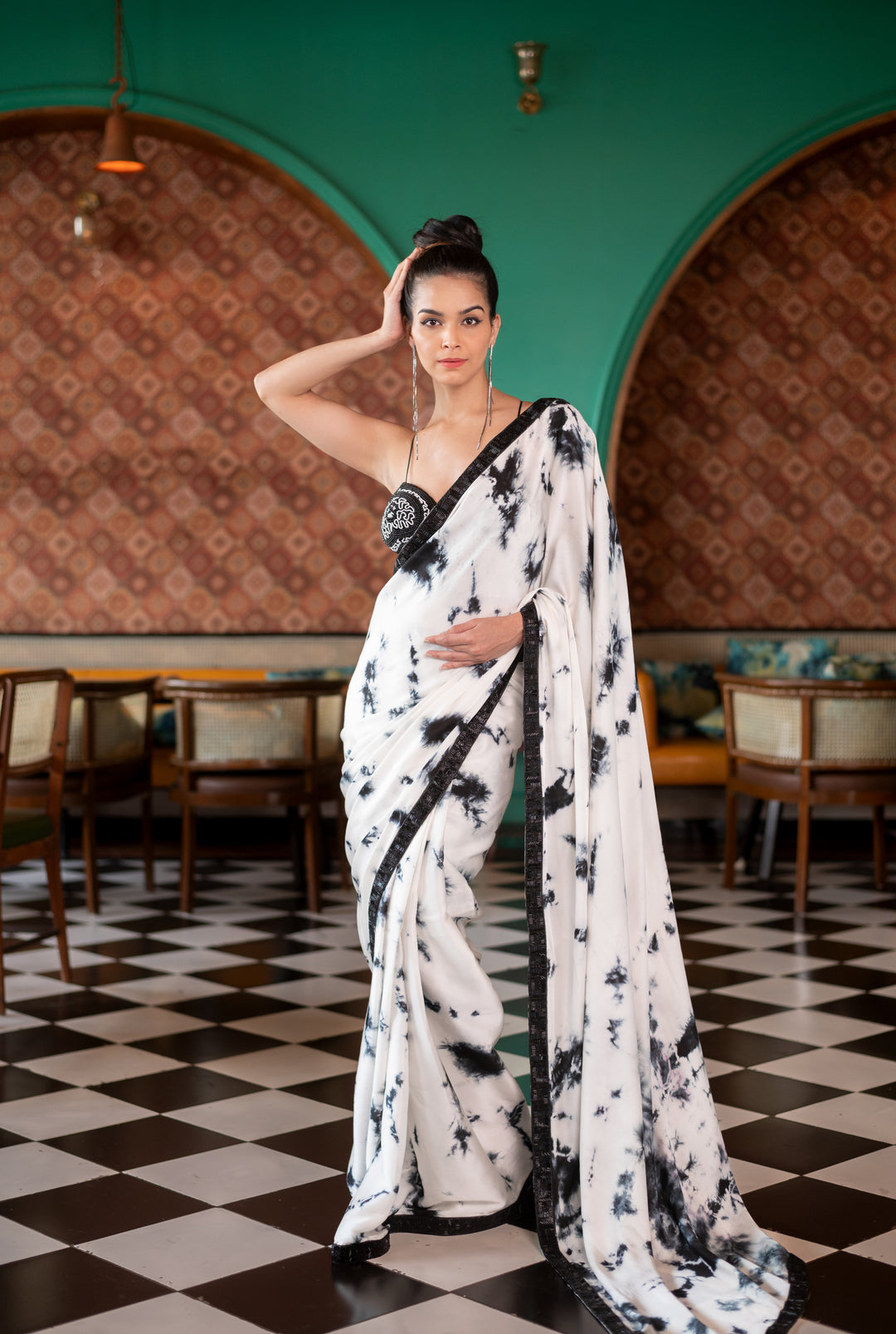 Black & White Saree - MAGS By Sananda Basak